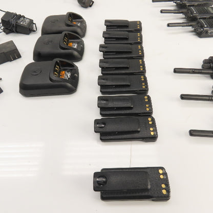 Motorola (3)XPR 7550 (3)XPR 3500e UHF Digital Portable Radio 8Batteries 3Charger