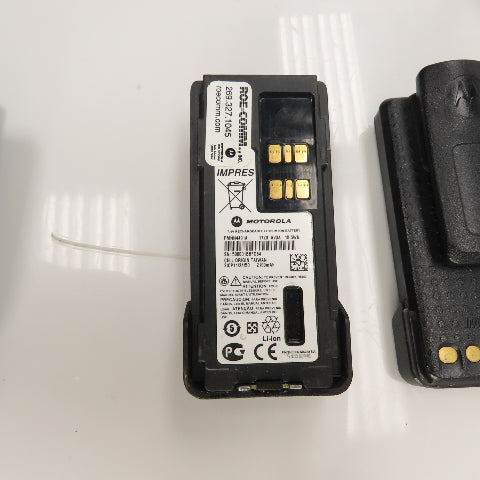 Motorola (3)XPR 7550 (3)XPR 3500e UHF Digital Portable Radio 8Batteries 3Charger