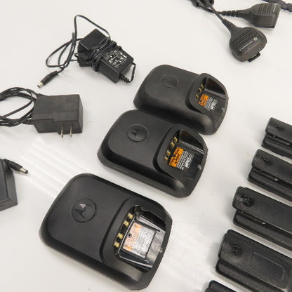 Motorola (3)XPR 7550 (3)XPR 3500e UHF Digital Portable Radio 8Batteries 3Charger