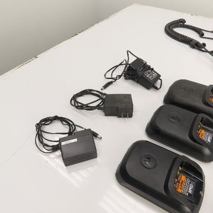 Motorola (3)XPR 7550 (3)XPR 3500e UHF Digital Portable Radio 8Batteries 3Charger