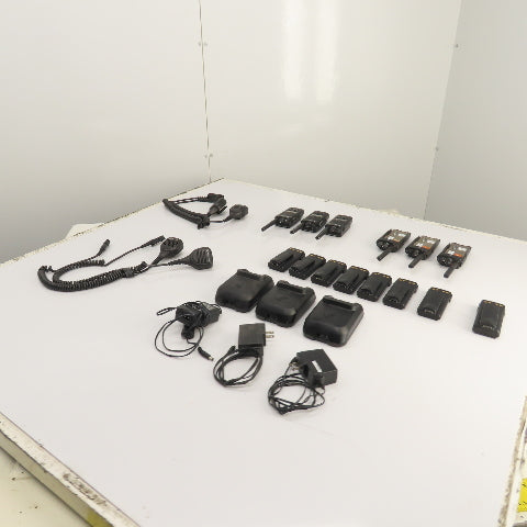 Motorola (3)XPR 7550 (3)XPR 3500e UHF Digital Portable Radio 8Batteries 3Charger