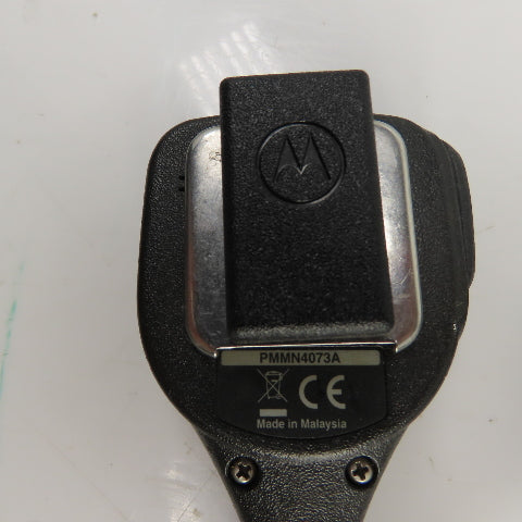Motorola (3)XPR 7550 (3)XPR 3500e UHF Digital Portable Radio 8Batteries 3Charger