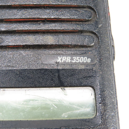 Motorola (3)XPR 7550 (3)XPR 3500e UHF Digital Portable Radio 8Batteries 3Charger
