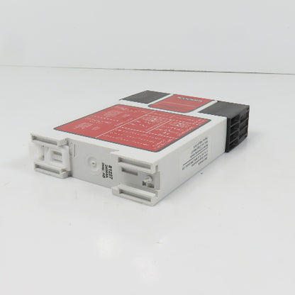 Banner UM-FA-9A Safety Relay 24V AC/DC (Clean)