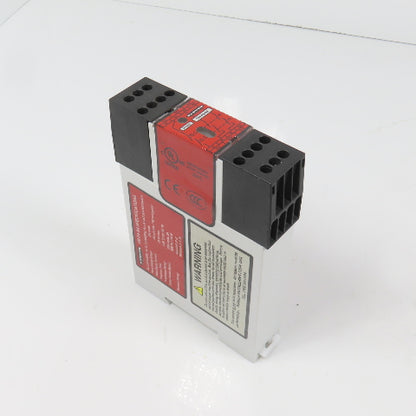 Banner UM-FA-9A Safety Relay 24V AC/DC (Clean)