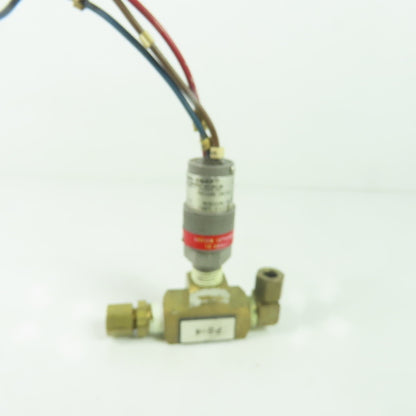 CCS 607GK1 Pressure Switch 500PSIG Proof 120/250VAC 28VDC 4-22PSIG Range