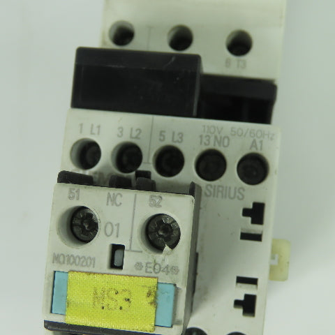 Siemens 3RV1011--1JA10 Sirius Circuit Breaker 8.5-10A W/ 3RT1016-1AF01 110V