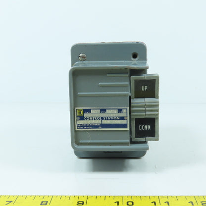 Square D BW208 FD 3-Position Spring Return Control Station Up/Down 600V