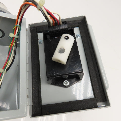 Simco Andon Pull Switch Spring Return 24V LED Indicator