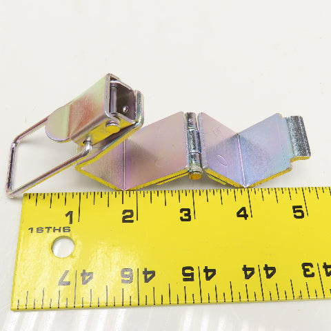 Yazaki Creform EF-2010 28mm Pipe Quick Connect Clamp Buckle Lot Of 30