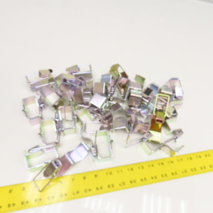 Yazaki Creform EF-2010 28mm Pipe Quick Connect Clamp Buckle Lot Of 30