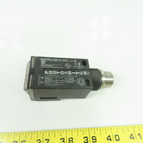 Allen Bradley 42GRU-92L2-QD Ser B Photoswitch Photoelectric Sensor 105-132VAC