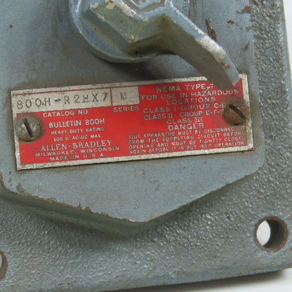 Allen Bradley 800H-R2HX7 Hazardous Locations 2-Position Selector Switch & Cover