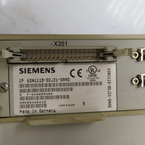 Siemens 6SN1123-1AA00-0DA1 Simodrive LT Module 80A W/ 6SN1118-0DJ21-0AA0 Card