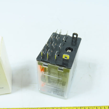 Siemens 3TX7117-5PC03 24VDC Plug-In Relay 4PDT 15A New