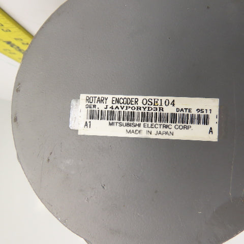 Mitsubishi HA83NC-S 1.0kW AC Servo Motor 3000RPM 170V 100HZ 28A 24mm W/Encoder