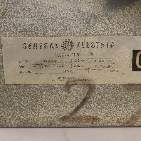 General Electric DFPHA362DE Flex-A-Plug 60A 3-Pole Fusible Bus Plug Switch 600V
