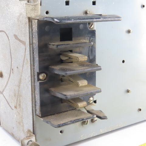General Electric DFPHA362DE Flex-A-Plug 60A 3-Pole Fusible Bus Plug Switch 600V