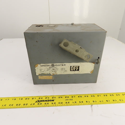 General Electric DE361R Flex-A-Plug 30A 3-Pole Fusible Bus Plug Switch 600V 15HP