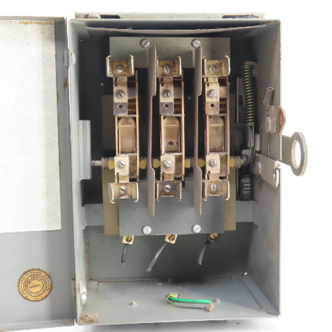 General Electric DFPG362 Flex-A-Plug 60A 3-Pole Fusible Bus Plug Switch W/DE1P32
