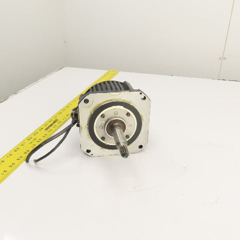 Yaskawa SGMDH-06A2A-YR25 2.63N-m 550W AC Servo Motor 2000RPM 200V W/Encoder