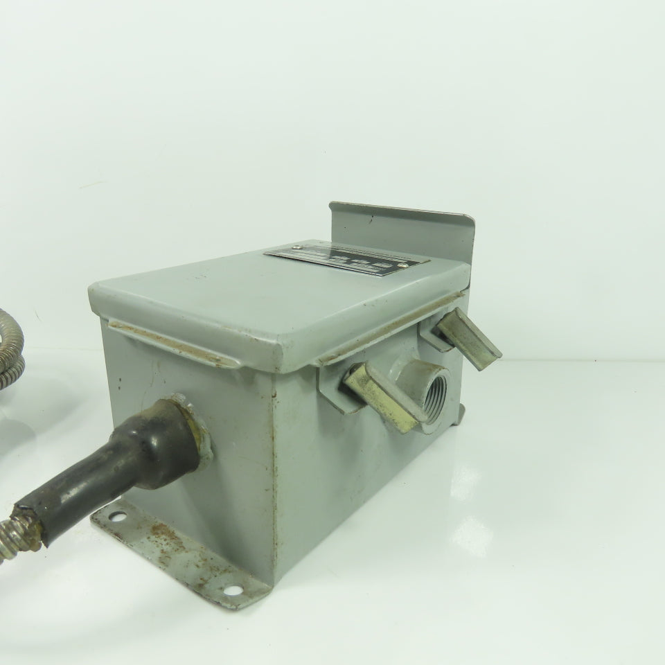 Thermon Manufacturing T1-WX10120 120/240V Timer Module Enclosure 1Ph 60Hz