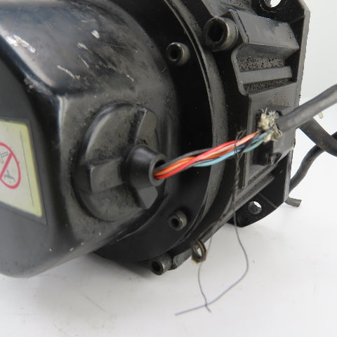 Yaskawa SGMDH-06A2A-YR25 2.63N-m 550W AC Servo Motor 2000RPM 200V W/Encoder