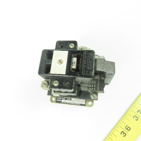 Square D D020 10A Control Relay 600VAC 690VA Ser B