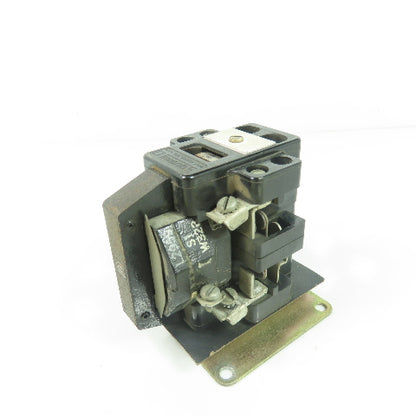 Square D D020 10A Control Relay 600VAC 690VA Ser B