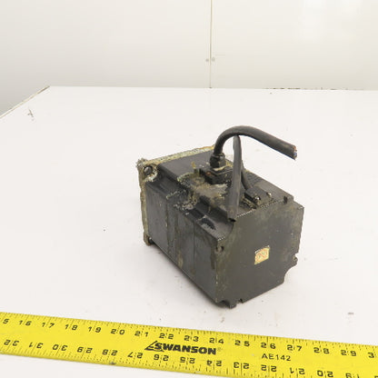 Yaskawa SGMP-15AWYR12 4.77 N-m AC Servo Motor 1500W 200V 7.5A 3000RPM