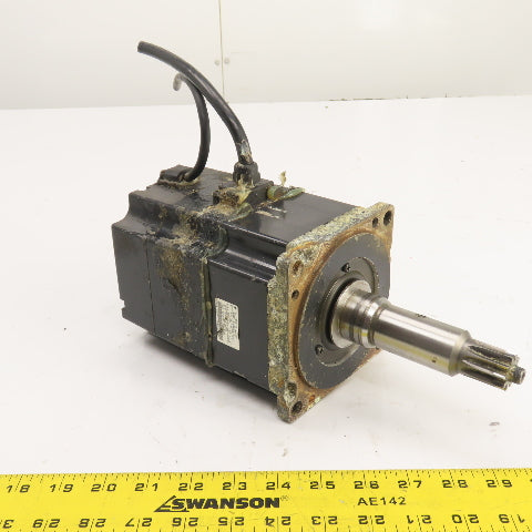 Yaskawa SGMP-15AWYR12 4.77 N-m AC Servo Motor 1500W 200V 7.5A 3000RPM