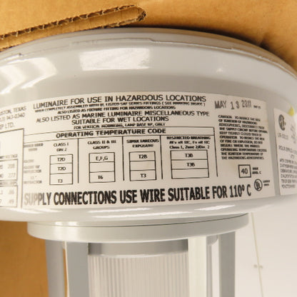 AZZ SAF10S04 Rig-A-Lite Hazardous Location Light Fixture HPS 100W 120-277V