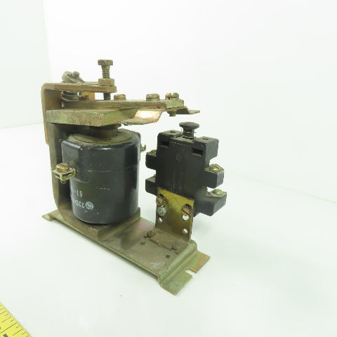 General Electric IC2820A100 BB Relay 600V Max 10A W/ 22D11G46A 67VDC Coil