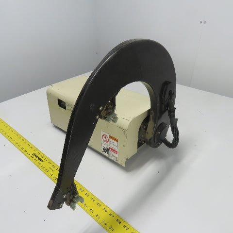 Yushin DRDIII-D Sprue Molding Pick And Place Robotic Arm