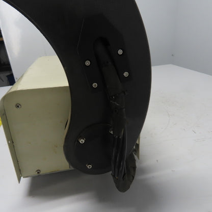 Yushin DRDIII-D Sprue Molding Pick And Place Robotic Arm
