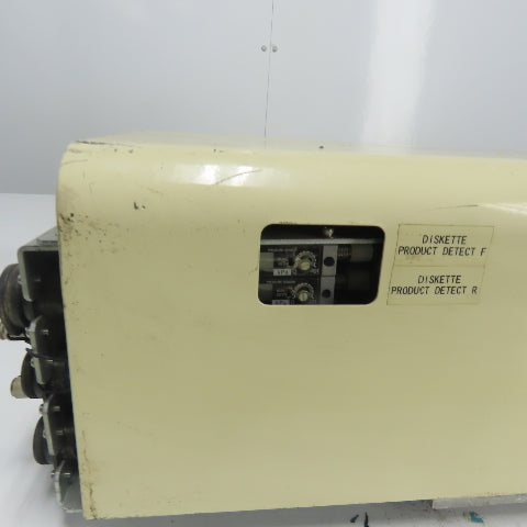 Yushin DRDIII-D Sprue Molding Pick And Place Robotic Arm