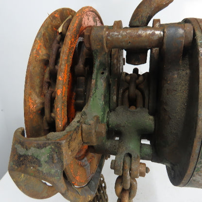 Yale Model SS 1 Ton 2000LBS Manual Chain Fall Hoist 10' Lift