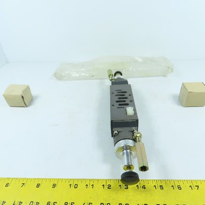 Numatics I23RQ100JP00000 Sandwich Pressure Dual Regulator W/ Gauges NEW