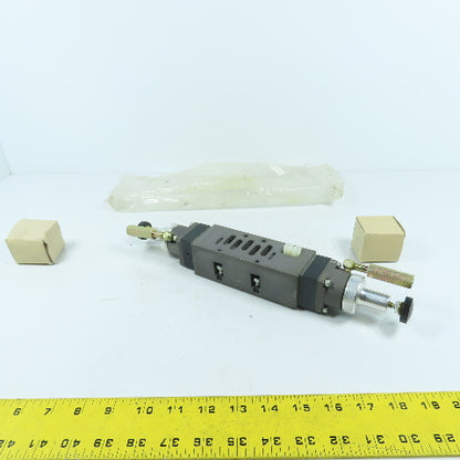 Numatics I23RQ100JP00000 Sandwich Pressure Dual Regulator W/ Gauges NEW