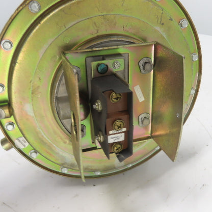 Dwyer 1638-1 Diaphragm Pressure Switch 15A 125/480V