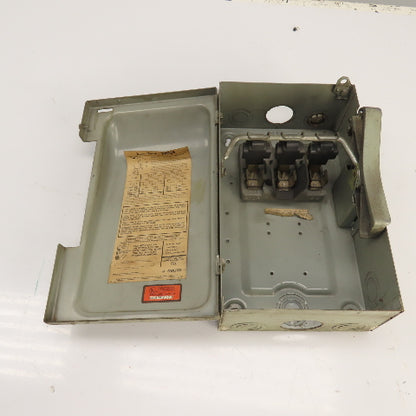Gould F352 60A Heavy Duty 3-Pole Fusible Safety Disconnect Switch 600VAC 30HP