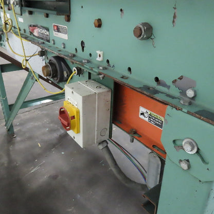 Roach 23-1/2" Bed Width Gravity Roller Conveyor 72" OAL