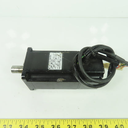 Yaskawa SGM-04U312 1.27Nm AC Servo Motor 200V 2.6A 400W 1.27NM 3000RPM