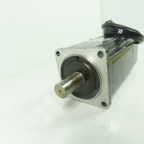 Yaskawa SGM-04U312 1.27Nm AC Servo Motor 200V 2.6A 400W 1.27NM 3000RPM