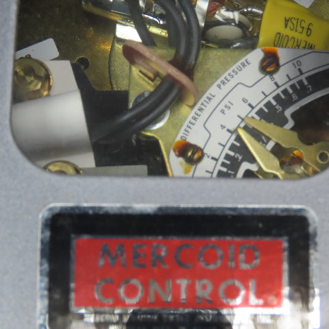 Dwyer Instruments DPAW-33-2-61 Differential Pressure Switch