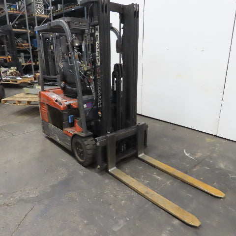 Toyota 7FBEU15 3000LB 48V 3-Wheel Electric Forklift 189" Lift 3-Stage Side Shift