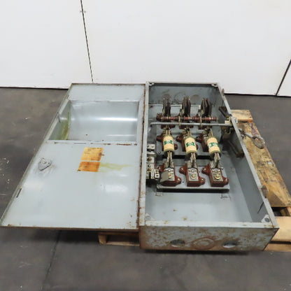 Square D H326N 600A Fusible Safety Disconnect Switch 240VAC 3-Pole