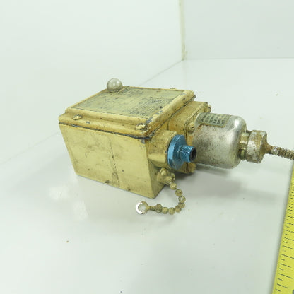 Square D GXW-2 Class 9025 Temperature Switch 85-145°F Range