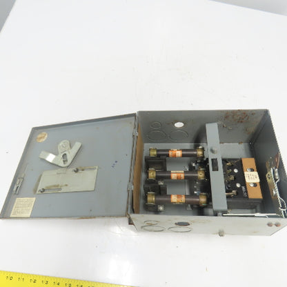 General Electric DE361R Flex-A-Plug 30A 3-Pole Fusible Bus Plug Switch 600V