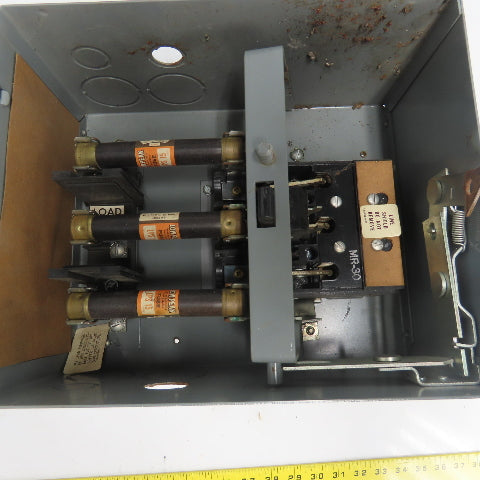 General Electric DE361R Flex-A-Plug 30A 3-Pole Fusible Bus Plug Switch 600V